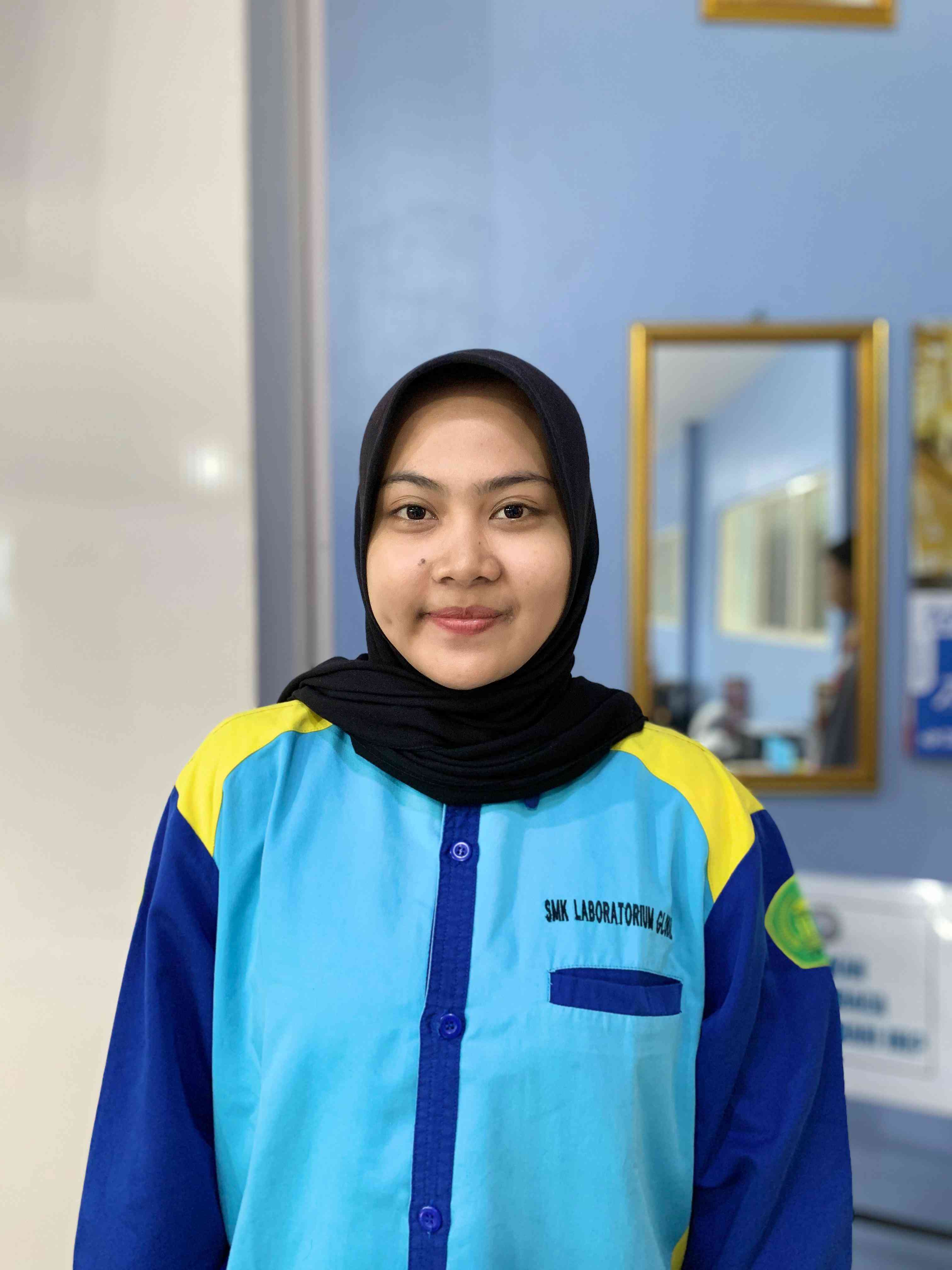 Lili Sulastri